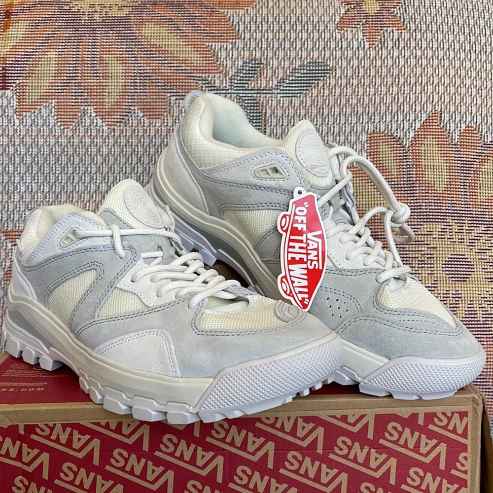 Vans Men’s Amzn Trailhead
Blanc De Blancmarshmallow
VN0A7TO2ASJ
Sneakers G - Picture 5 of 16